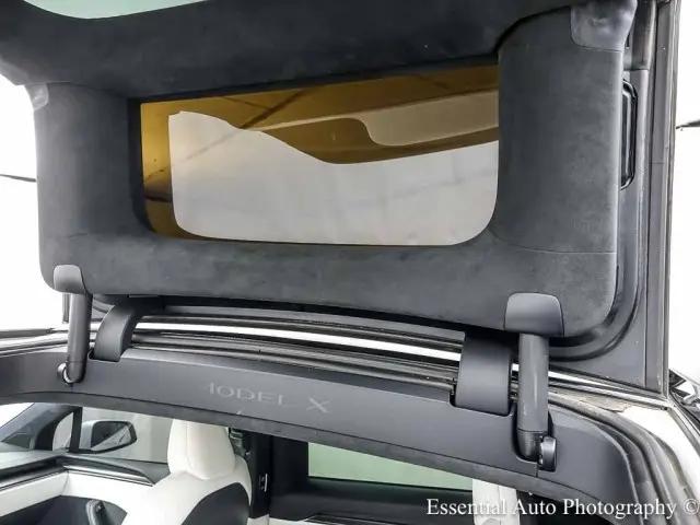 2023 Tesla Model X Plaid Tri Motor All-Wheel Drive