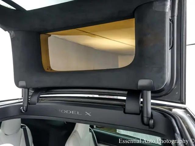 2023 Tesla Model X Plaid Tri Motor All-Wheel Drive
