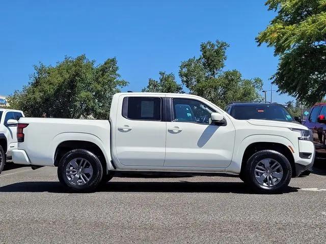 2025 Nissan Frontier Crew Cab SV 4x4