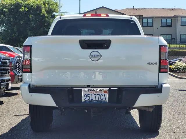 2025 Nissan Frontier Crew Cab SV 4x4