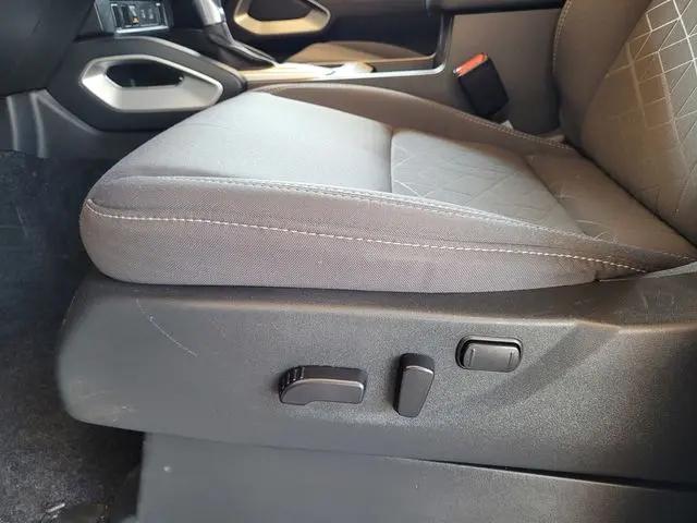 2025 Nissan Frontier Crew Cab SV 4x4