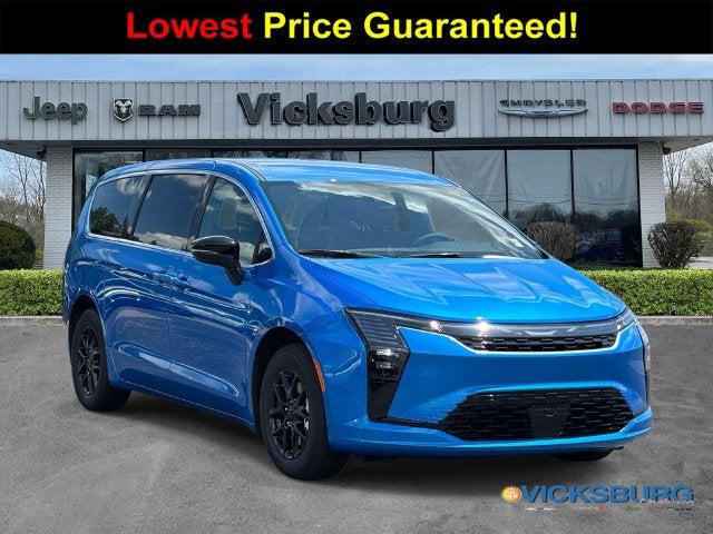 2027 Chrysler Pacifica Select for sale in Vicksburg, MI