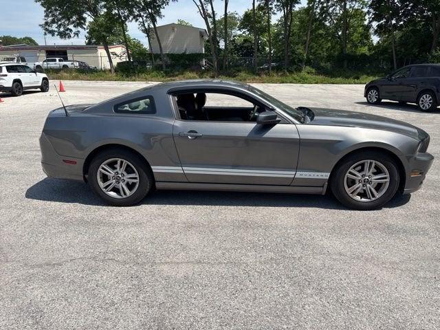 2014 Ford Mustang V6