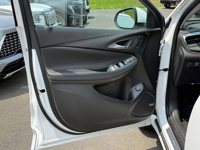 2026 Buick Encore GX Avenir AWD