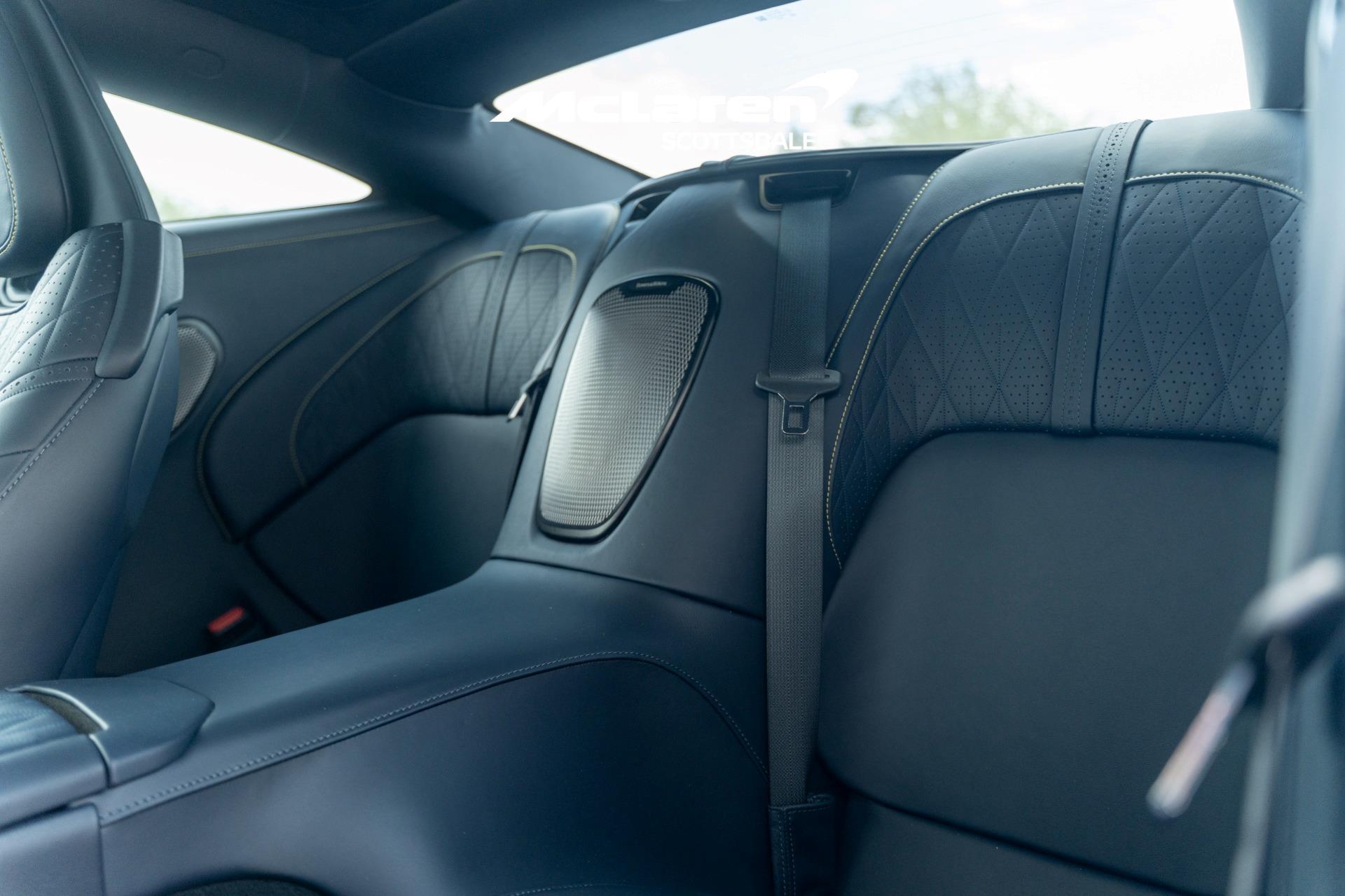2024 Aston Martin DB12 Base - Photo 18