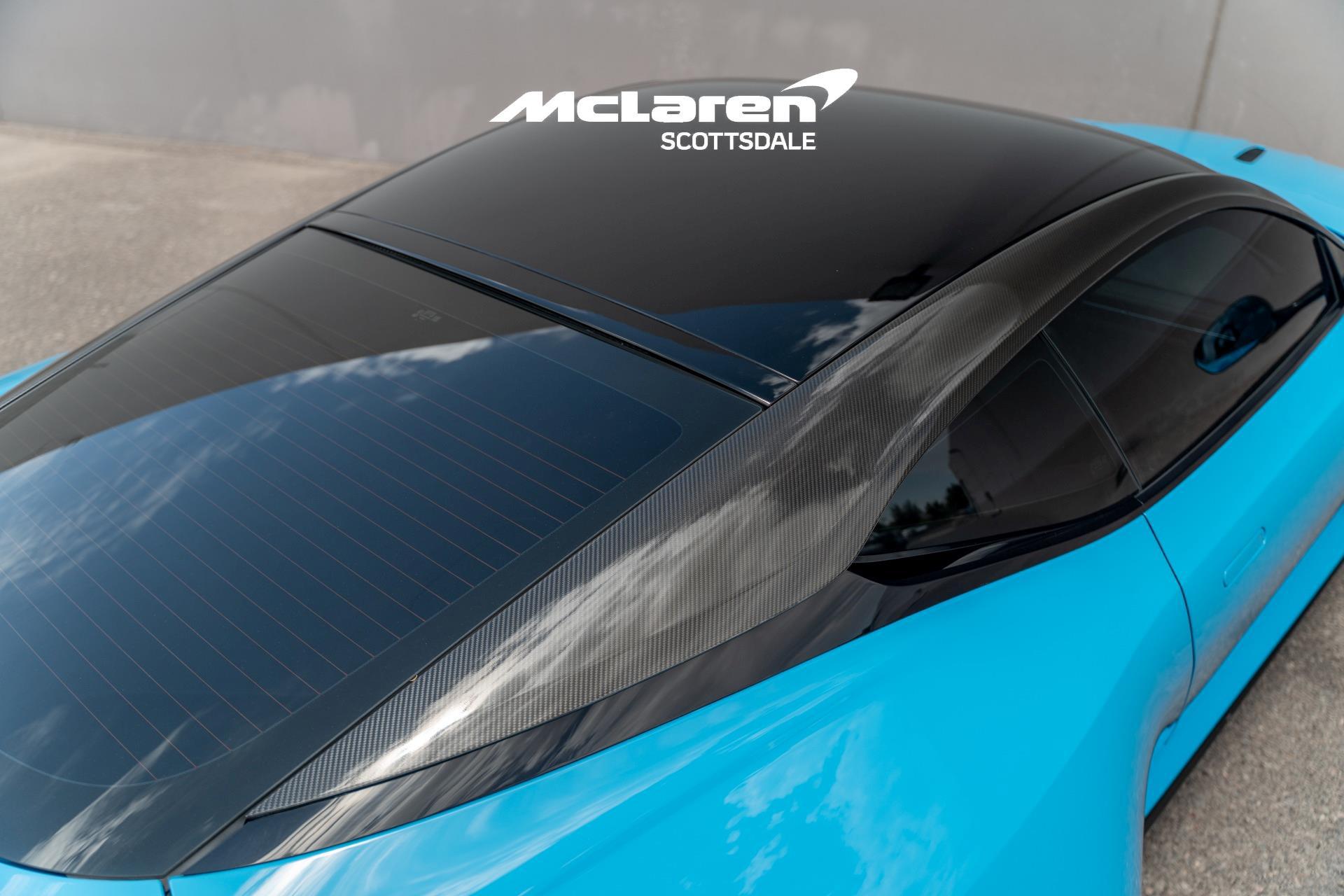 2024 Aston Martin DB12 Base - Photo 24
