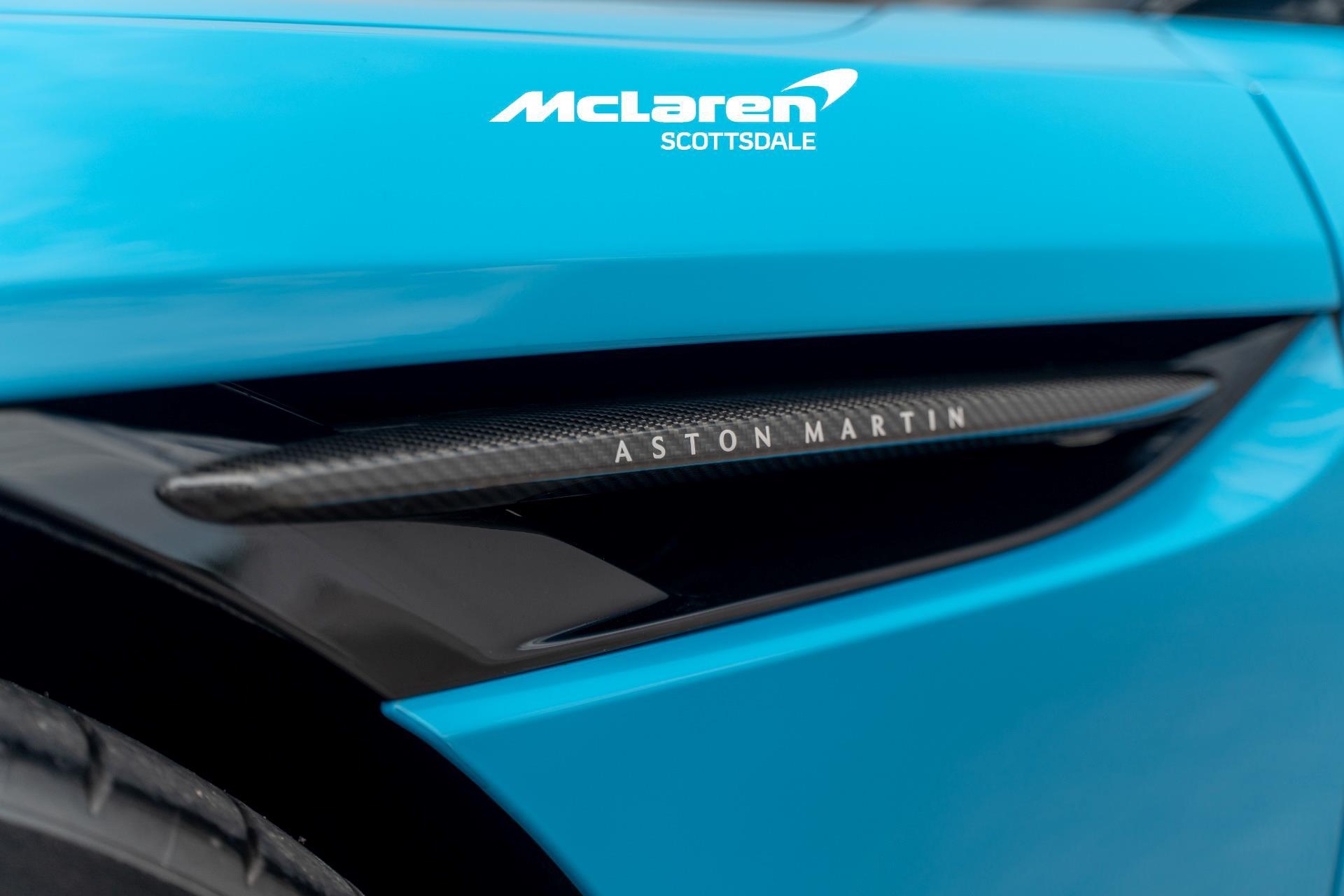 2024 Aston Martin DB12 Base - Photo 26