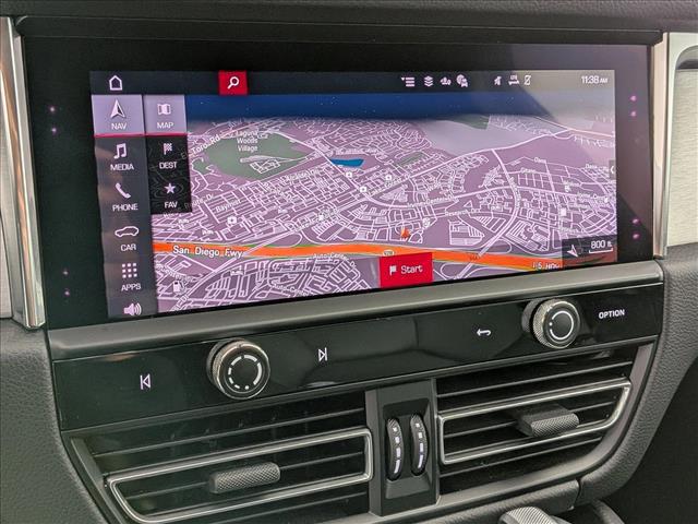 2025 Porsche Macan T