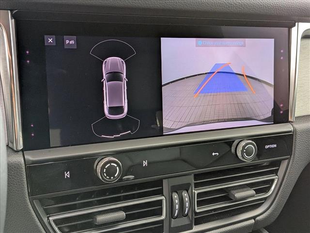 2025 Porsche Macan T