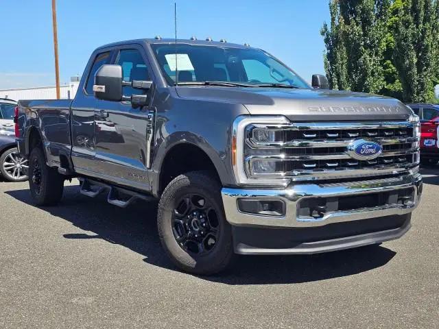 2023 Ford F-350 LARIAT for sale in Burlington, WA