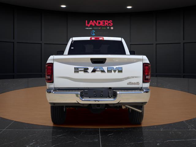 2026 RAM 2500 RAM 2500 TRADESMAN CREW CAB 4X4 8 BOX