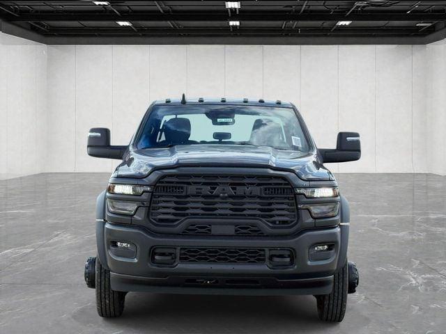 2026 RAM 5500 Chassis RAM 5500 TRADESMAN CHASSIS CREW CAB 4X4 84 CA