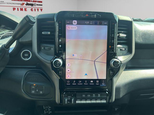 2026 RAM Ram 3500 RAM 3500 TRADESMAN CREW CAB 4X4 64 BOX