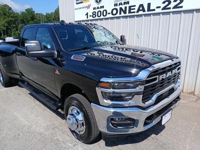 2026 RAM Ram 3500 RAM 3500 TRADESMAN CREW CAB 4X4 8 BOX