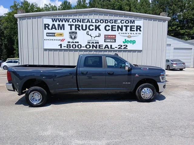 2026 RAM Ram 3500 RAM 3500 LARAMIE CREW CAB 4X4 8 BOX