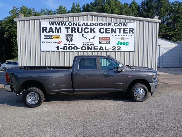 2026 RAM Ram 3500 RAM 3500 LARAMIE CREW CAB 4X4 8 BOX