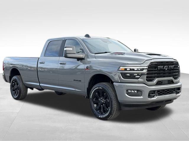 2026 RAM Ram 3500 RAM 3500 LARAMIE CREW CAB 4X4 8 BOX