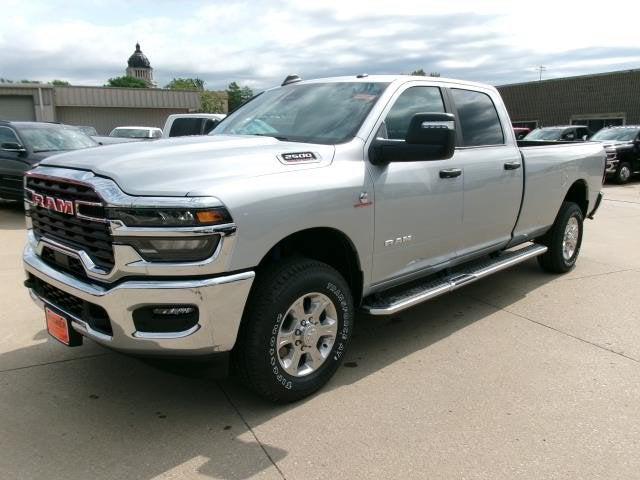 2026 RAM 2500 RAM 2500 BIG HORN CREW CAB 4X4 8 BOX