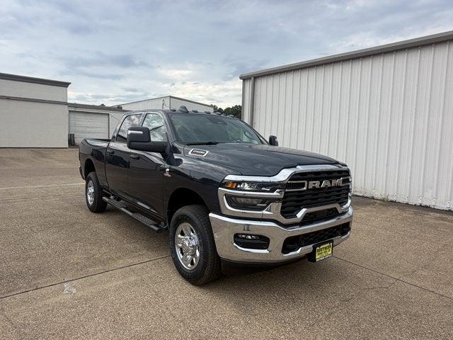 2026 RAM 2500 RAM 2500 TRADESMAN CREW CAB 4X4 64 BOX