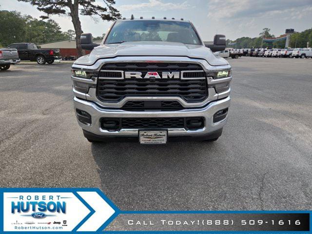 2026 RAM 3500 Chassis RAM 3500 TRADESMAN CREW CAB CHASSIS 4X4 60 CA
