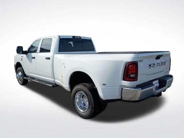 2026 RAM Ram 3500 RAM 3500 TRADESMAN CREW CAB 4X4 8 BOX