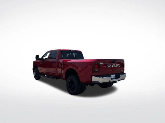 2026 RAM Ram 3500 RAM 3500 TRADESMAN CREW CAB 4X4 8 BOX