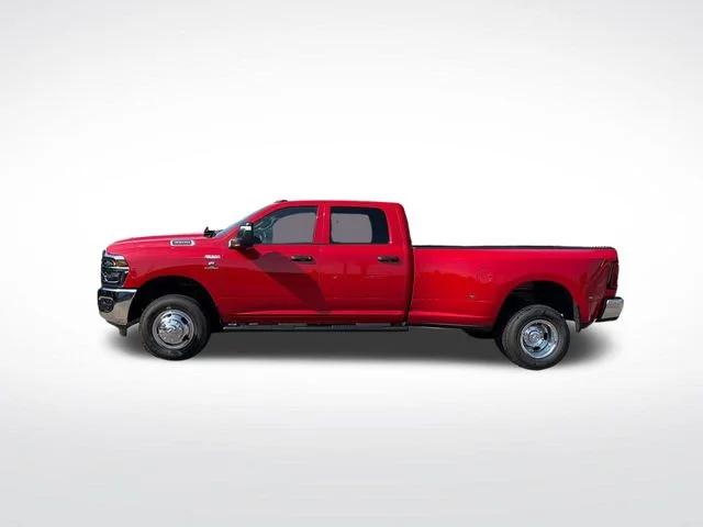 2026 RAM Ram 3500 RAM 3500 TRADESMAN CREW CAB 4X4 8 BOX