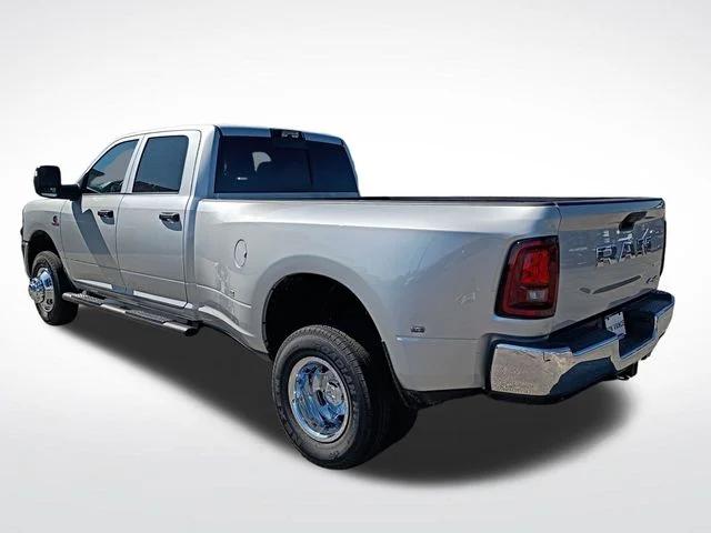 2026 RAM Ram 3500 RAM 3500 TRADESMAN CREW CAB 4X4 8 BOX