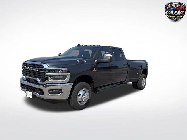 2026 RAM Ram 3500 RAM 3500 TRADESMAN CREW CAB 4X4 8 BOX