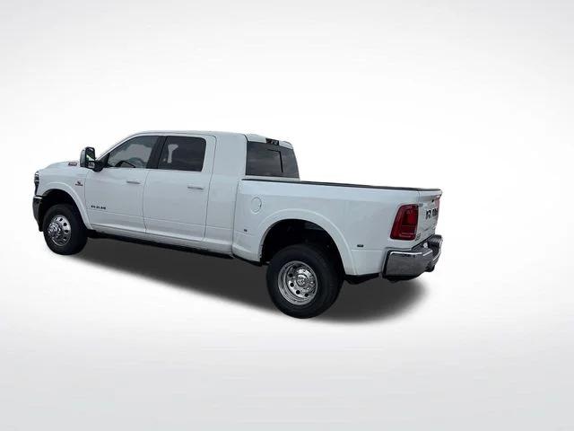 2026 RAM 3500 RAM 3500 LIMITED LONGHORN MEGA CAB 4X4 64 BOX 2026 RAM 3500 RAM 3500 LIMITED LONGHORN MEGA CAB 4X4 64 BOX