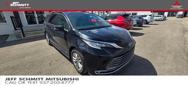 2021 Toyota Sienna Limited for sale near Fairborn, OH