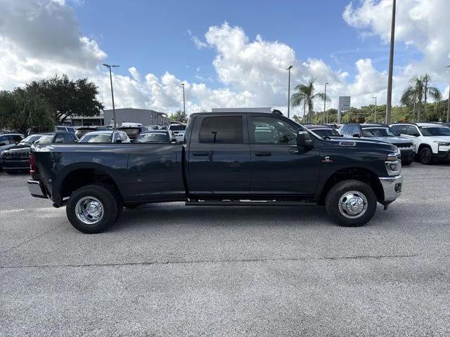 2026 RAM Ram 3500 RAM 3500 TRADESMAN CREW CAB 4X4 8 BOX 2026 RAM Ram 3500 RAM 3500 TRADESMAN CREW CAB 4X4 8 BOX