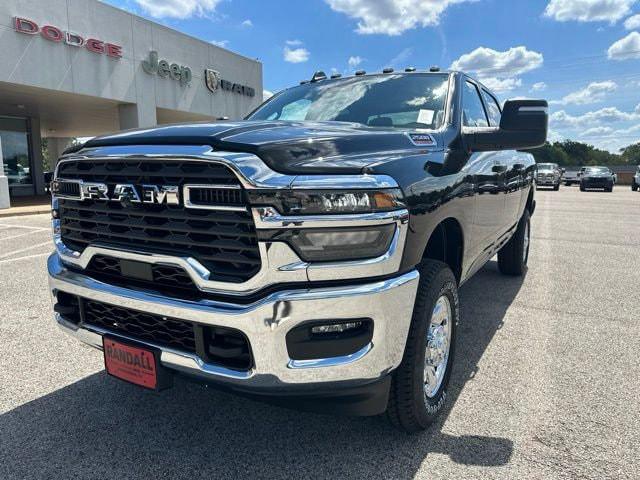 2026 RAM 2500 RAM 2500 TRADESMAN CREW CAB 4X4 64 BOX