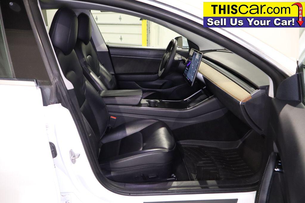 car-gallery-26