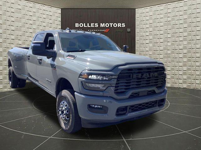 2026 RAM Ram 3500 RAM 3500 BIG HORN CREW CAB 4X4 8 BOX