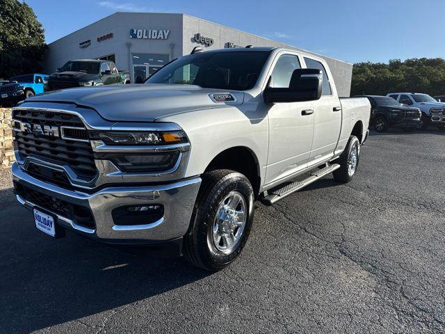2026 Ram 2500 Tradesman Crew Cab 4x4 6'4" Box for sale in Graham, TX