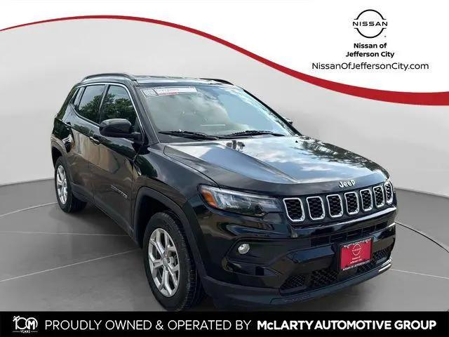 2024 Jeep Compass Latitude 4x4 for sale in Jefferson City, MO