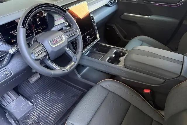 2026 GMC Acadia AT4 AWD