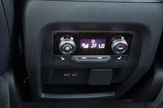2026 GMC Acadia AT4 AWD