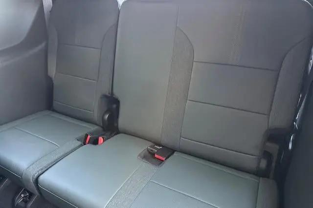 2026 GMC Acadia AT4 AWD
