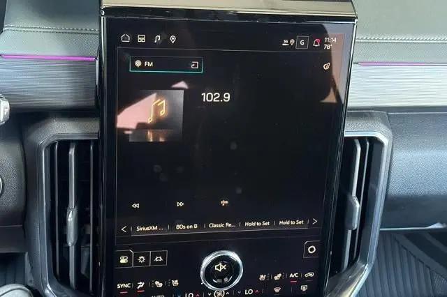 2026 GMC Acadia AT4 AWD