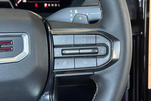 2026 GMC Acadia AT4 AWD
