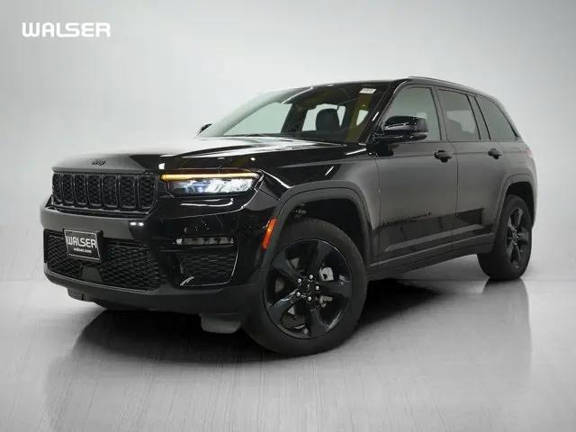 2025 Jeep Grand Cherokee Limited 4x4 for sale in Hopkins, MN
