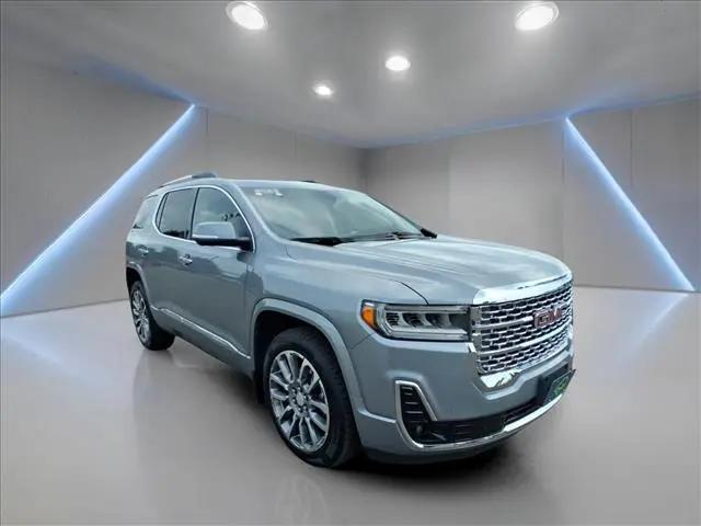 2023 GMC Acadia AWD Denali for sale in Freeport, IL