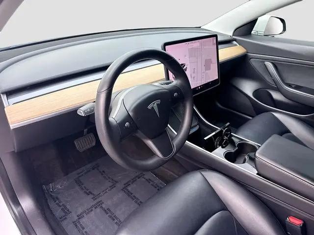 2020 Tesla Model 3 Standard Range Plus Rear-Wheel Drive