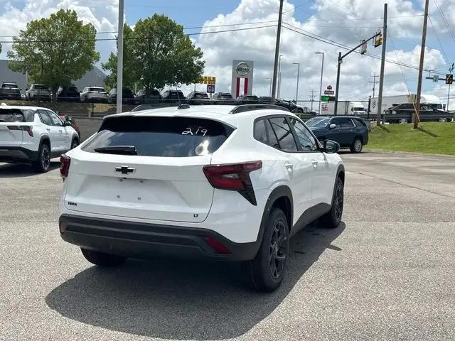 2026 Chevrolet Trax FWD LT