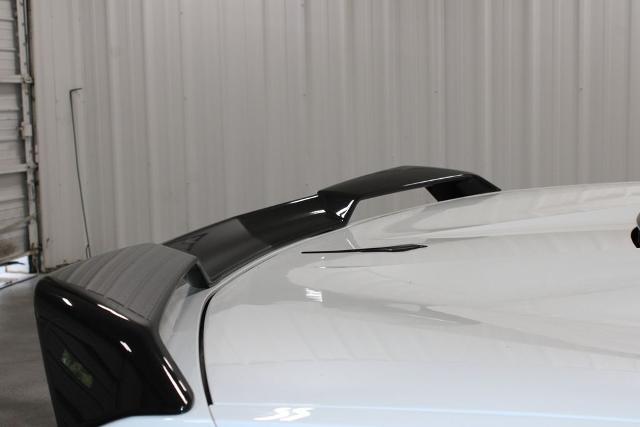 2023 Chevrolet Corvette Stingray RWD Convertible 2LT