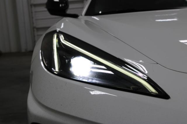 2023 Chevrolet Corvette Stingray RWD Convertible 2LT