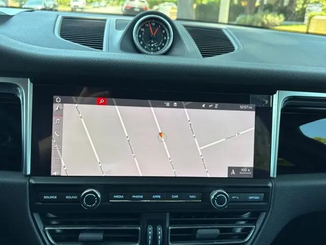 2019 Porsche Macan Macan