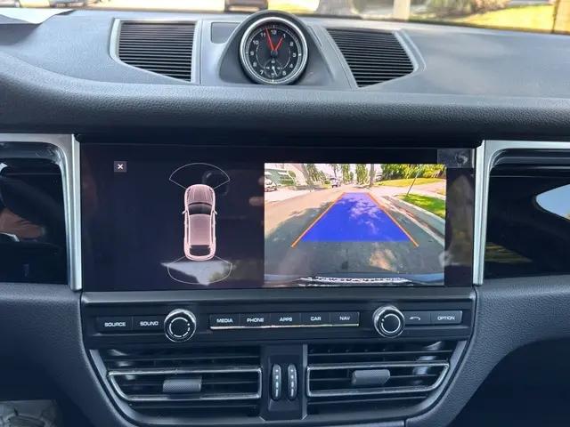 2019 Porsche Macan Macan